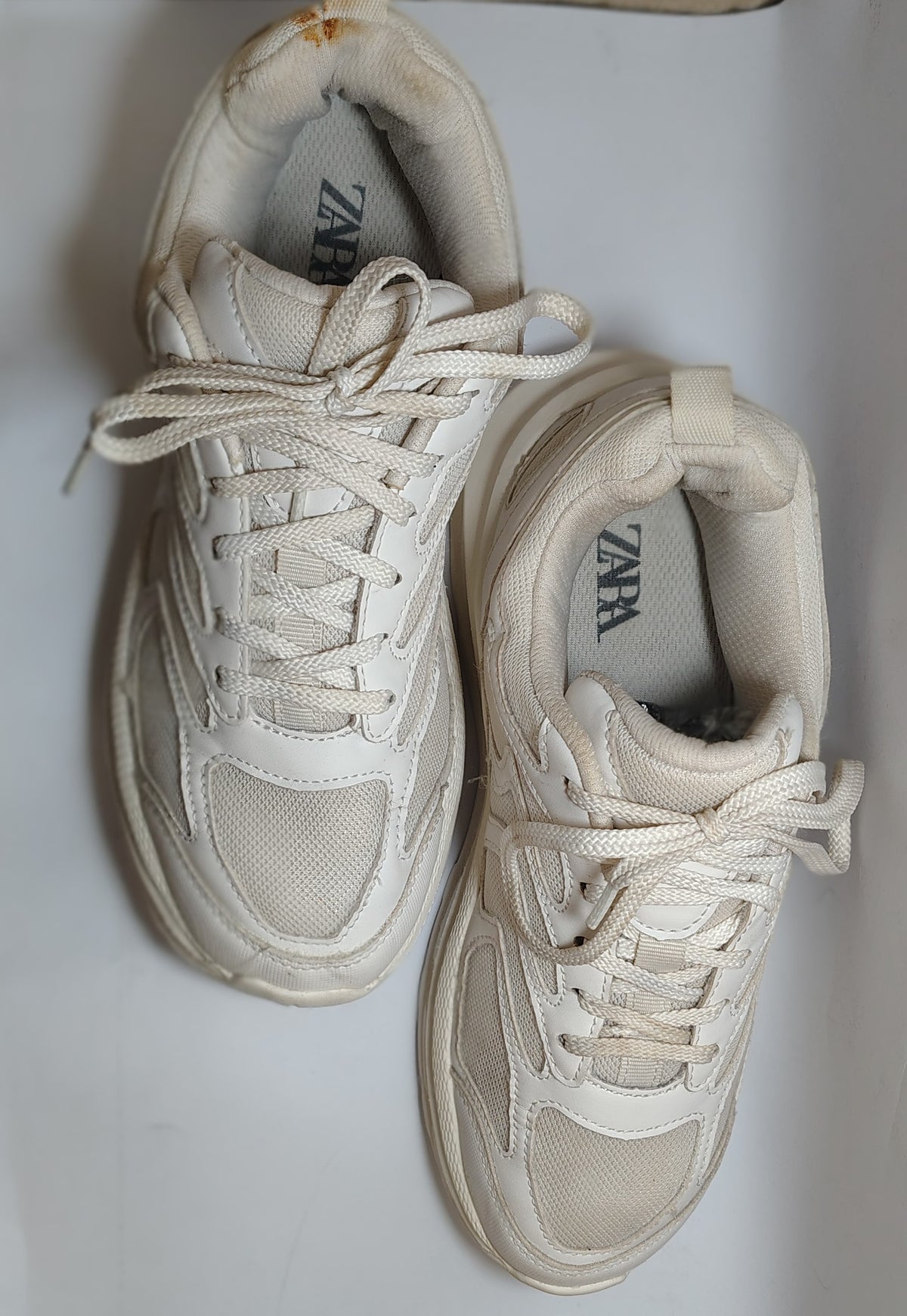 ZARA. MONOCHROME RUNNING-TRAINERS
