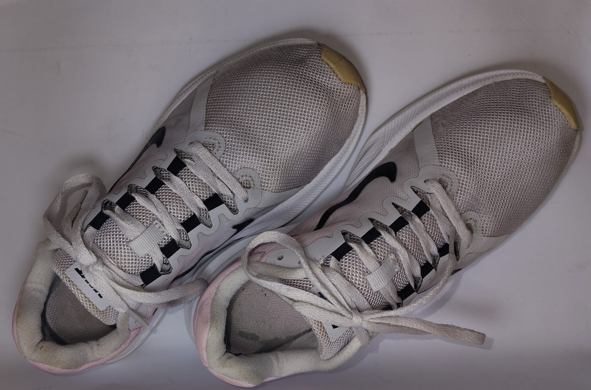 Downshifter 8 Sneaker GreyBlack-Pink Foam Running Shoe