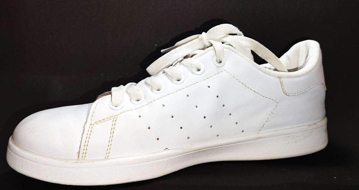 K-Swiss Ivy Sneaker