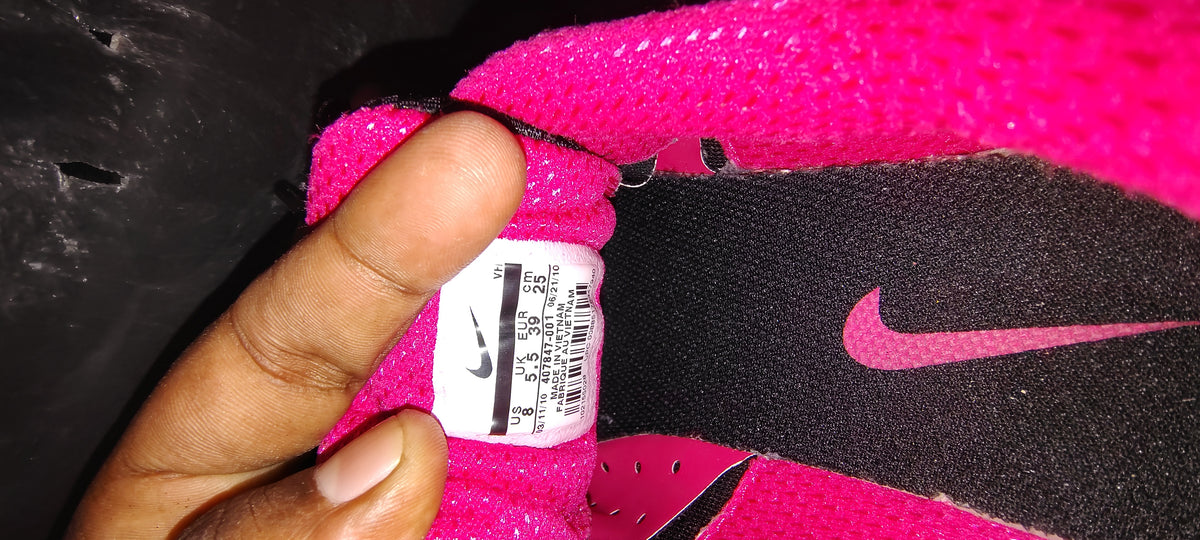 VGC! Nike Dual Fusion ST  MISMATEBlackPinkSilver
