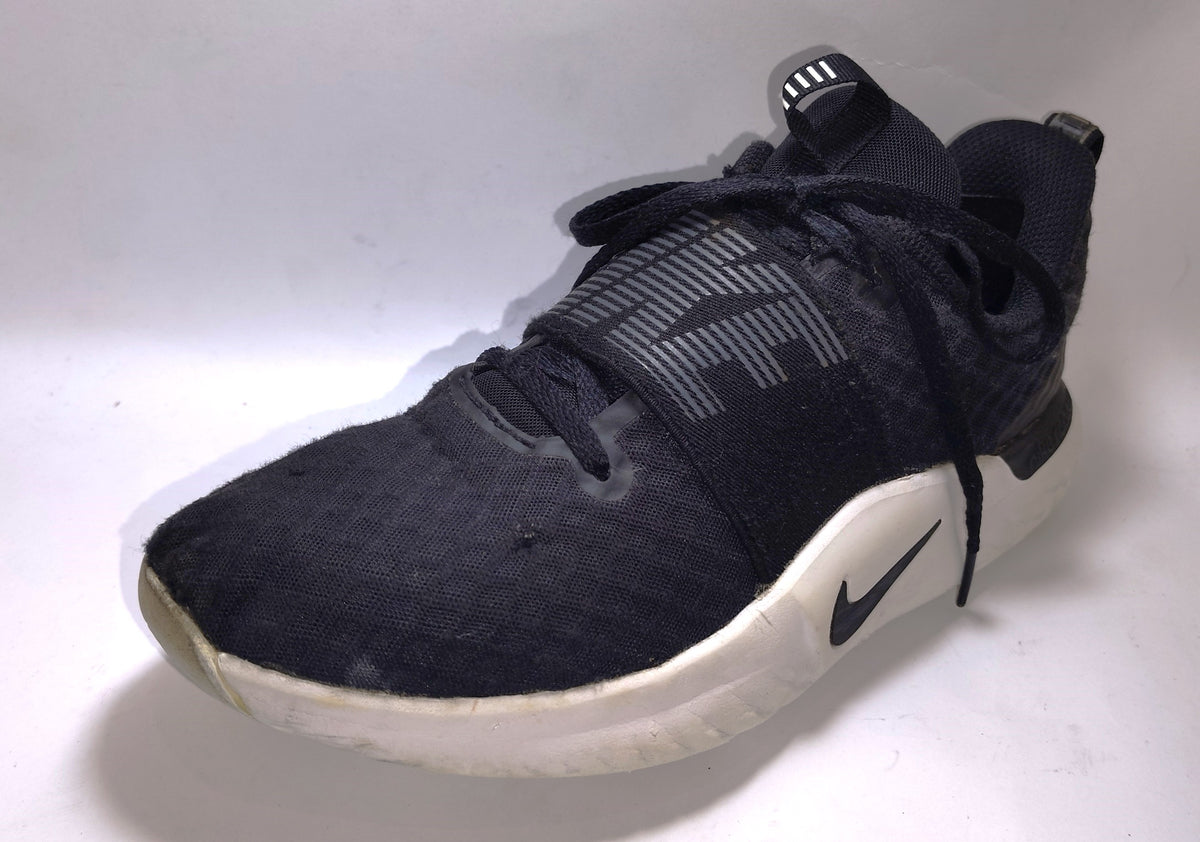 TR 9 Shoes Size 9.5 Black White AR4543 Gym Workout