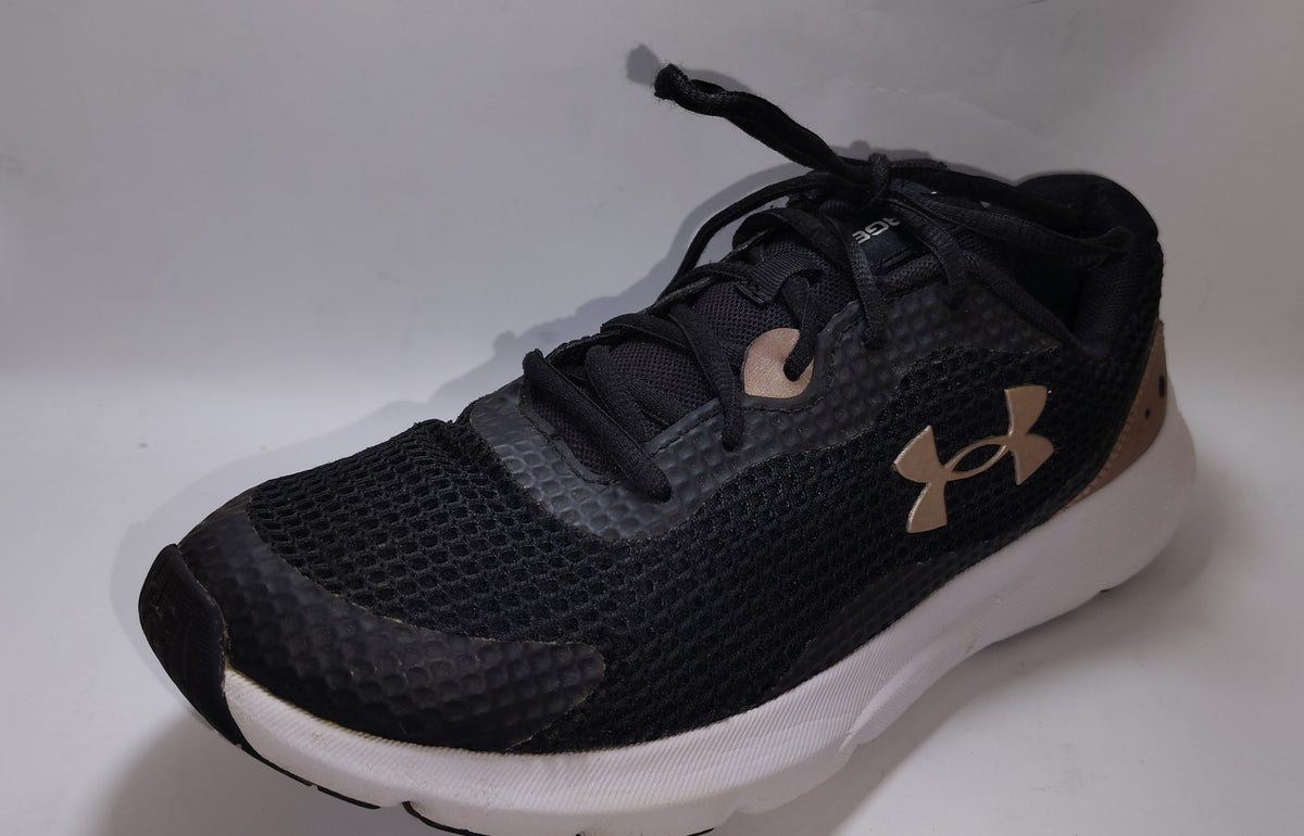 Under Armour Surge 3 Lace-Ups Running Shoes  3024894-002
